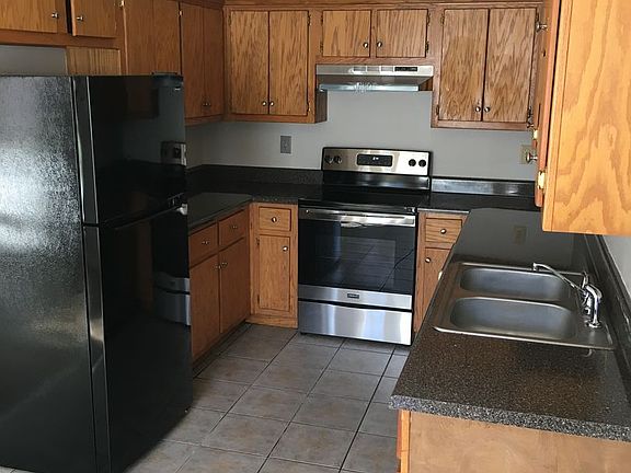 5th image of 351 Leafmore Rd SW #A