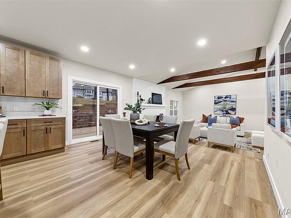 5th image of 3143 La Baron Ln