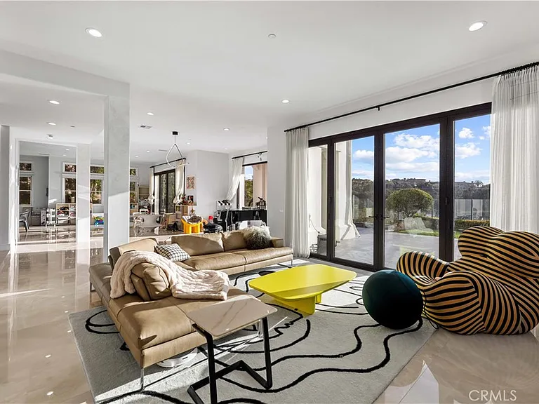 37 Vista Luci — Photo 4