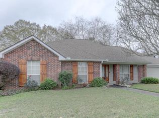 105 Water Birch Ln, Youngsville, LA 70592