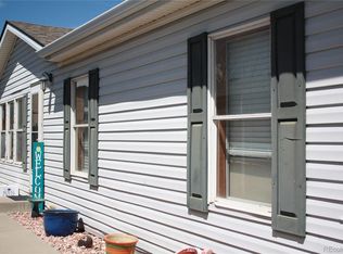 211 Versailles St, Lochbuie, CO 80603