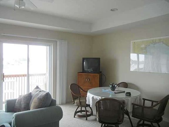 5th image of 416 Marine St APT E