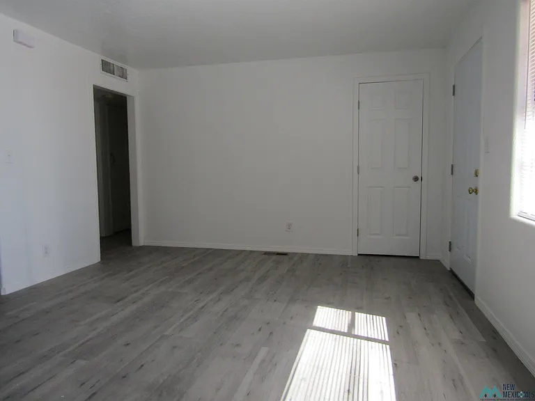 3710 W Grand Ave — Photo 10