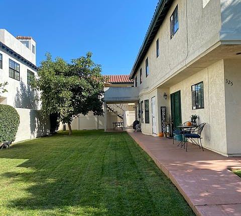 3rd image of 325 Alameda Blvd