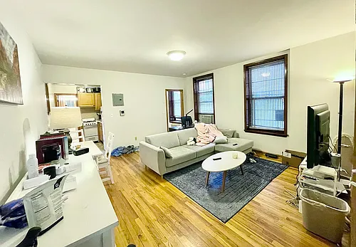 265 W 72nd St #2NN Photo 1