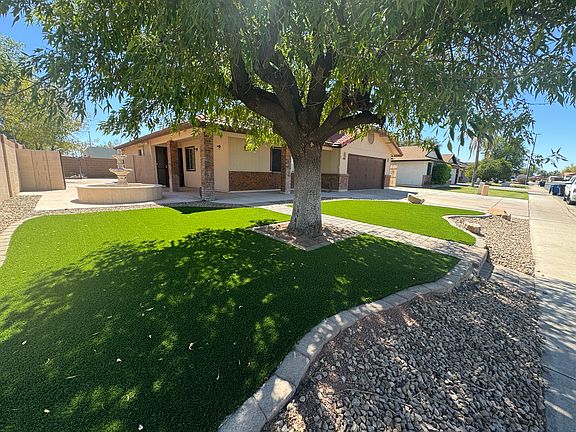 3rd image of 491 E San Pedro Ave