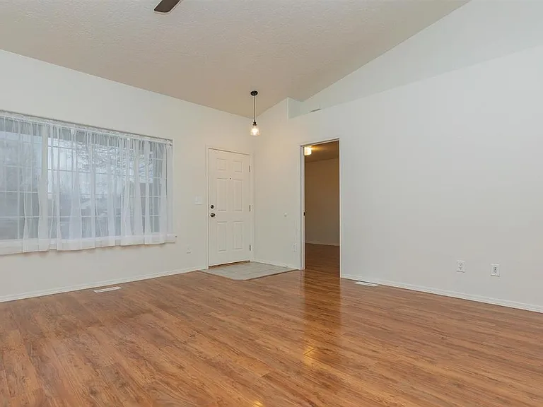 7034 E Canterbury Ln — Photo 19