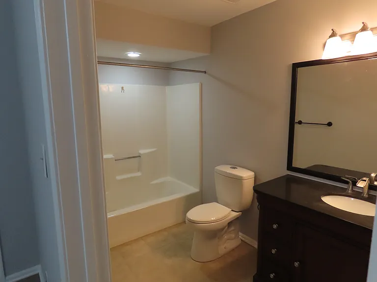 16 Fair Oaks Ct — Photo 8