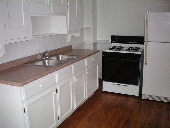 Hardwood Floors in Kitchen