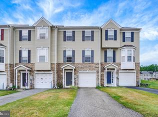 137 Bruaw Dr, York, PA 17406