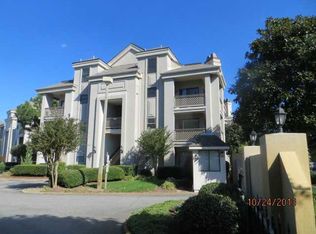 409 Harbour Pt APT 202, Virginia Beach, VA 23451