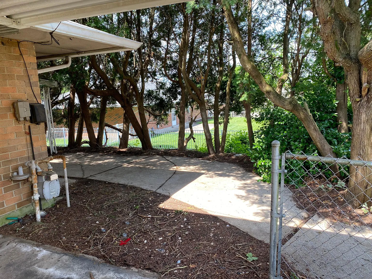 3 bed, 1404 sqft, $1,650 — Photo 3