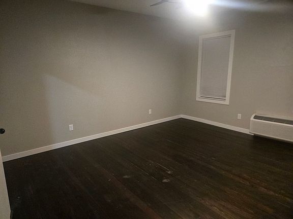 5th image of 707 NW 4th Ave #203
