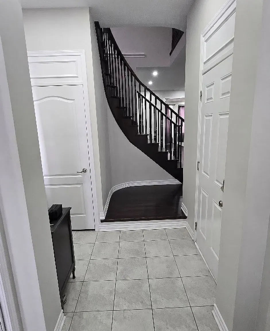 4 bed, $3,600 — Photo 2