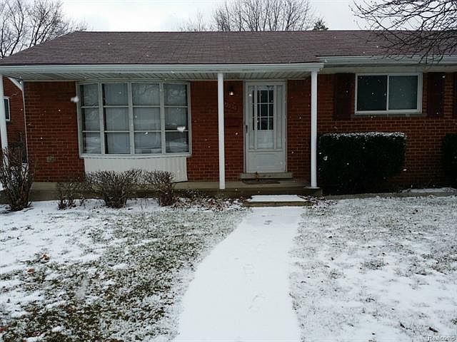 1st image of 25556 Loretta Ave