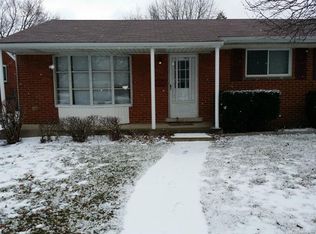 25556 Loretta Ave, Warren, MI 48091