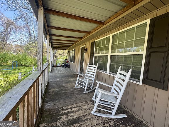 4th image of 6 General Ave NW