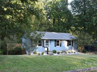 247 Lucky St, Marion, NC 28752