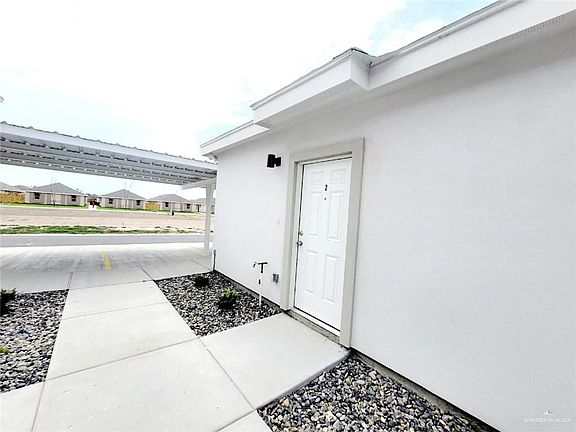 4th image of 5701 Sandpiper Ave #4