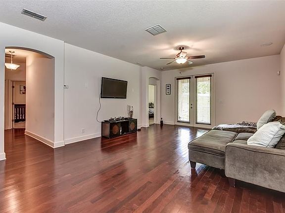 2nd image of 455 Victoria Hills Dr