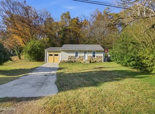 5255 McIntyre Rd, Knoxville, TN 37914