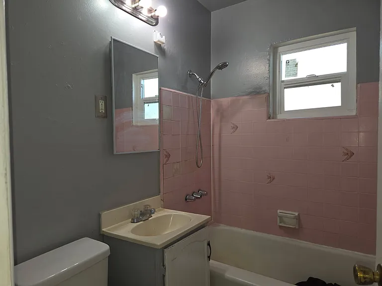 4760 E Lamona Ave — Photo 6