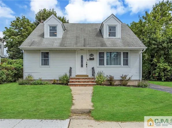 43 Clay St, Milltown, NJ 08850