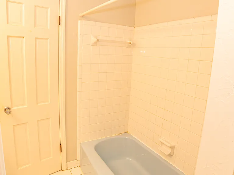 2041 Louita Ave — Photo 9