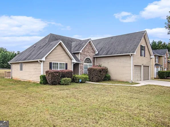 47 Lakeland Ct, Powder Springs, GA 30127