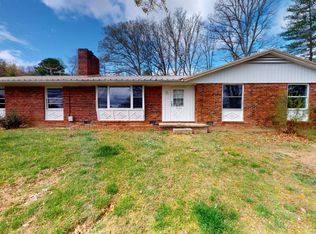 3 Airport Rd #3, Arden, NC 28704