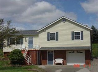 839 N Ben Franklin Rd, Indiana, PA 15701