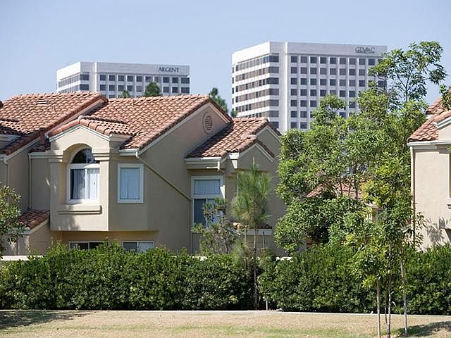 San Marco Villa Apartment Homes Apartment Rentals Irvine