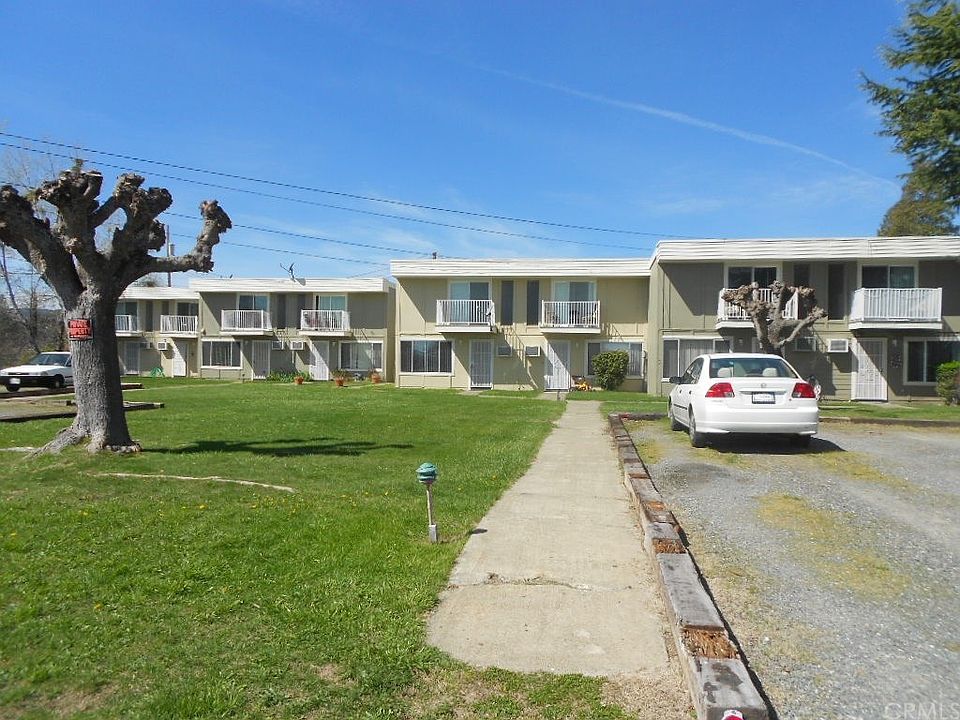 1st image of 3001 Lakeshore Blvd