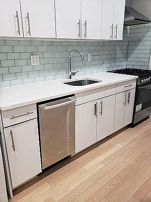 1st image of 526 Chauncey St #1A