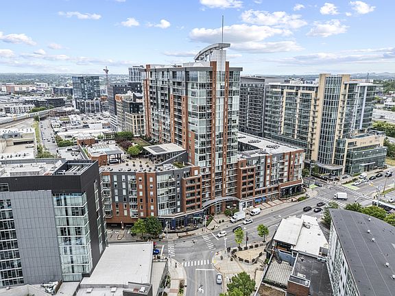 3rd image of 600 12th Ave S APT 815