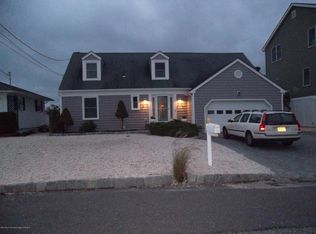 75 Driftwood Dr, Brick, NJ 08723
