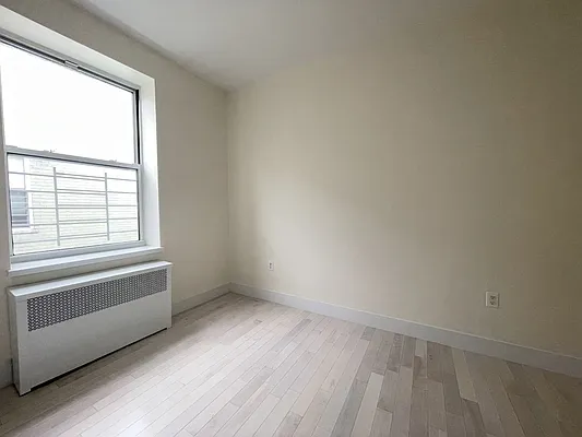 Rented by FirstService Realty (legacy) | media 3