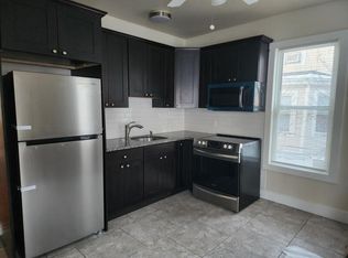 157 N Clinton St #B, Poughkeepsie, NY 12601