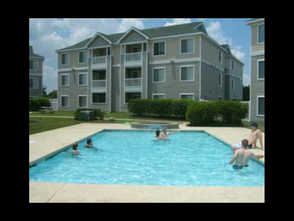 1st image of 517 Southwest Pkwy APT 203
