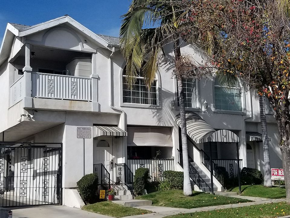 1st image of 335 E Providencia Ave #101