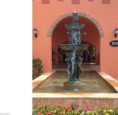 2nd image of 8589 Via Garibaldi Cir Unit 204