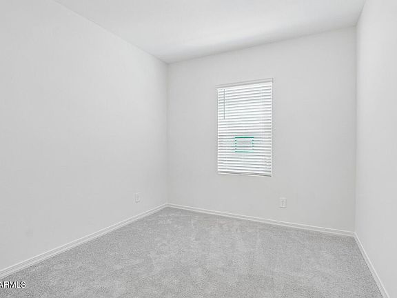 5th image of 2429 E STEER Drive