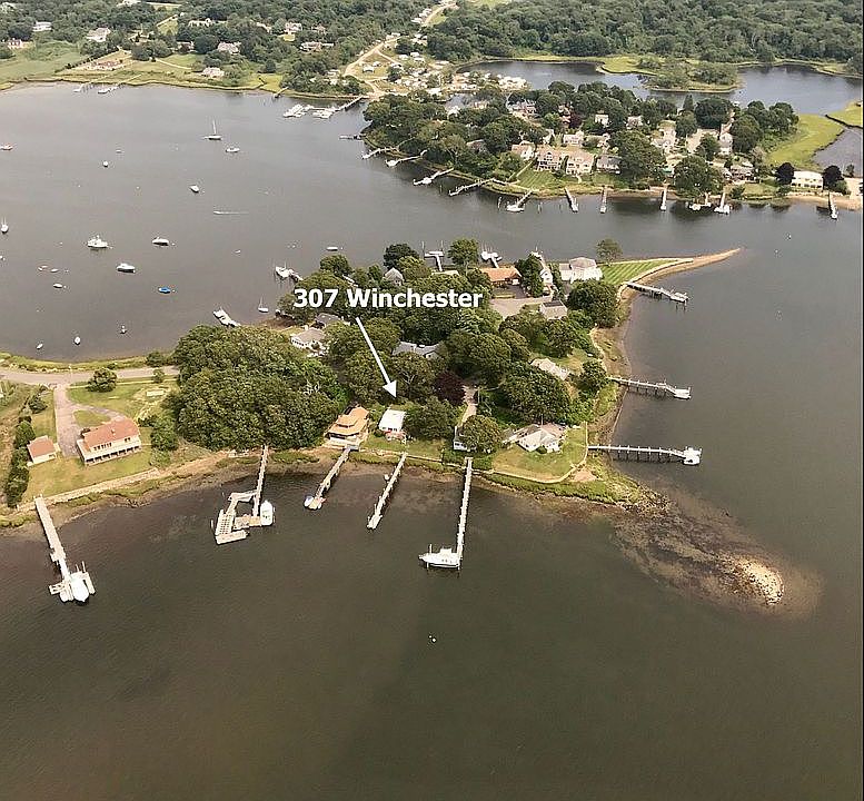1st image of 307 Winchester Dr