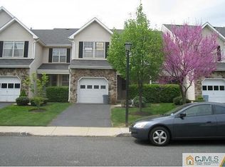 129 Salem Rd, North Brunswick, NJ 08902