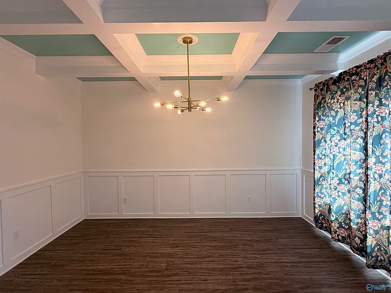 4200 Textile Ln SW — Photo 3