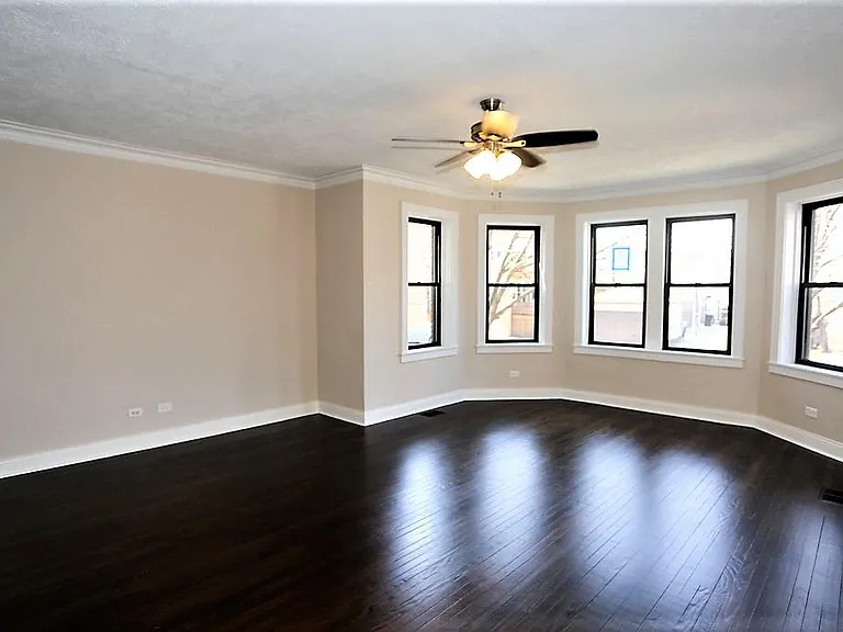 4447 N Rockwell St #1 — Photo 2