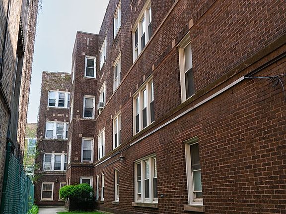 2nd image of 4305 N Damen Ave #1E