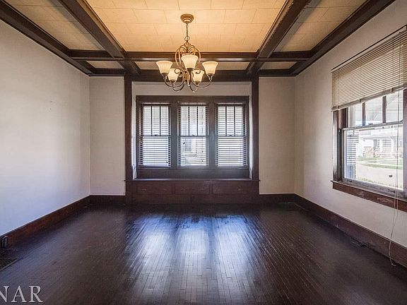 5th image of 611 E Mulberry St