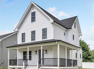 34 Wright St, Shelton, CT 06484