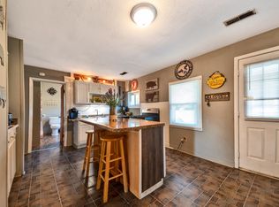 4289 Church St, Greenbrier, TN 37073